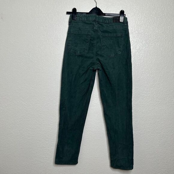 Woman’s American Eagle Green Pants - Picture 5 of 5